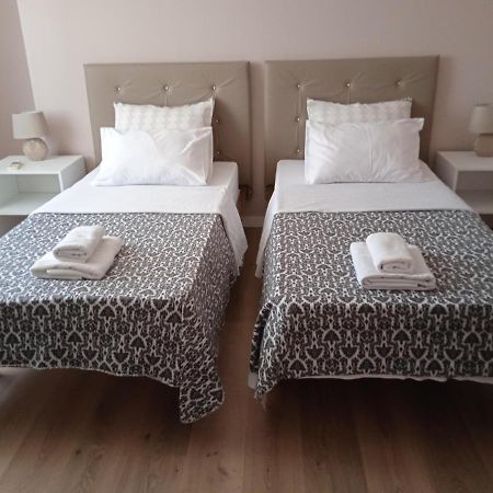 Home Away From Home Skopje Luaran gambar